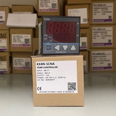 1PC Temperature controller KX4N-SCNA