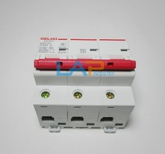 1PCS New For Circuit Breaker DZ47-125 3P 3-phase switch 63/80A/100A/125A