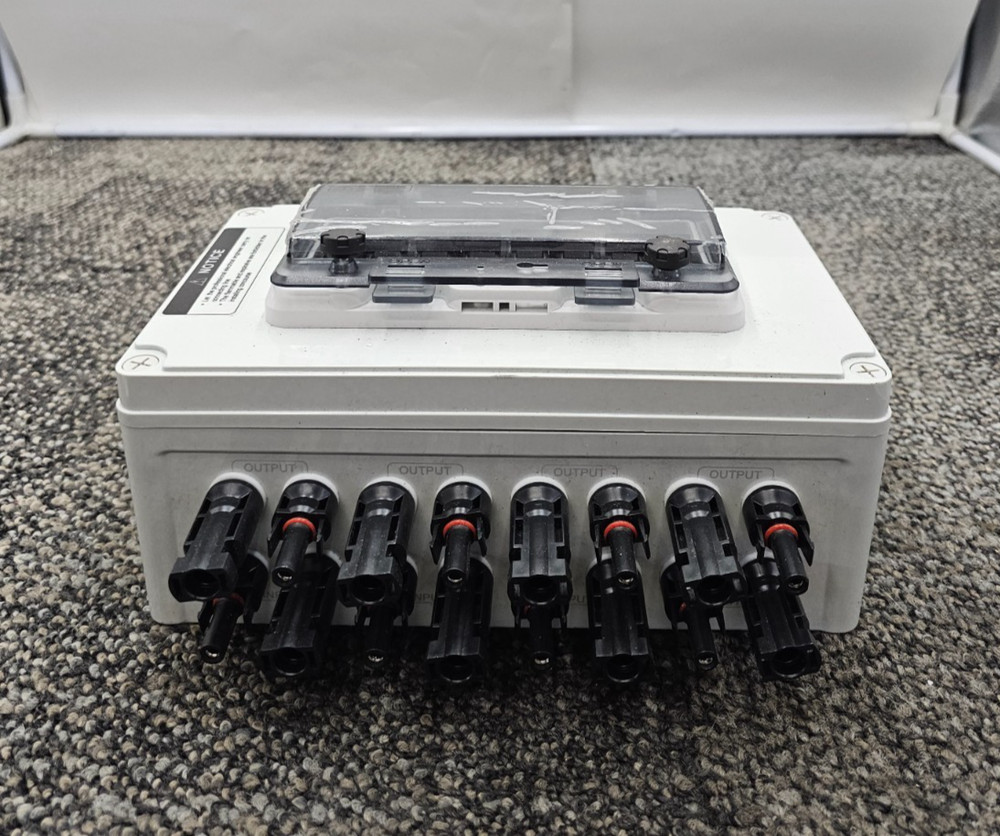 DIHOOL On&Off One Life Distribution Box IP67 IEC60529 EN60529 For Solar