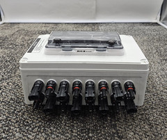 DIHOOL On&Off One Life Distribution Box IP67 IEC60529 EN60529 For Solar