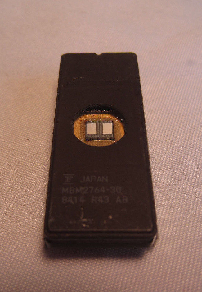 Fuji MBM2764-30 8414 R43 AB 28-Pin Ic Processor Chip