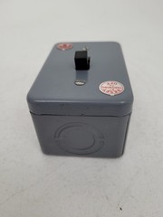 RL-21 Arrow Hart Manual Starter Nema 1 Enclosure 115/230V- Next Day Option – New
