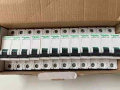 3PCS LOT – Schneider A9N61506 miniature circuit breaker- 60H -1 pole-6A-C curve