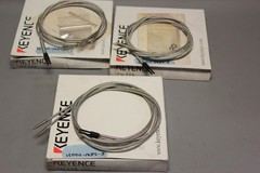 LOT OF 3 NEW KEYENCE THRUBEAM FIBER UNITS FU-77G