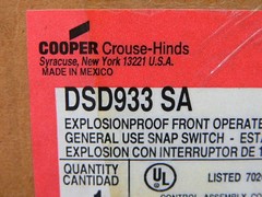Cooper Crouse Hinds Dsd933 Sa Explosion Proof Front Operation Snap Switch Cover