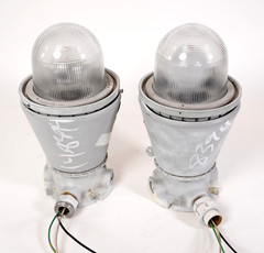 Vintage Appleton Electric Explosion Proof Light Lamp Fixture AAU-15N A-51 Series
