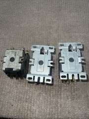 C25DND330 Cutler-Hammer Contactor 120V Coil QTY 3