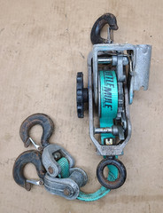 Little Mule Model 300 1,500 3,000 Pound Lineman’s Strap Ratcheting Hoist Double
