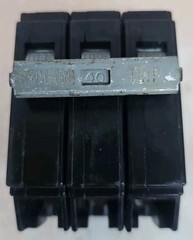 Eaton – CHB340 – Circuit Breaker 40A 240V 3 Pole 10 Kaic w/lugs