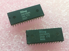 2pc Z8430APS ZILOG Z80A CTC 28 PIN DIP