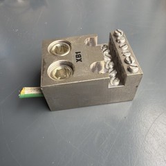 Aluminum Distribution Conductor Splice Block Lug 2-Wire 2000kcmil to 6-Wire 2/0