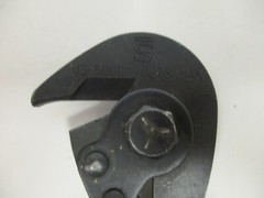 WIRE CUTTERS, US-5000 VOLTS MAX. CABLE CUTTERS, USED