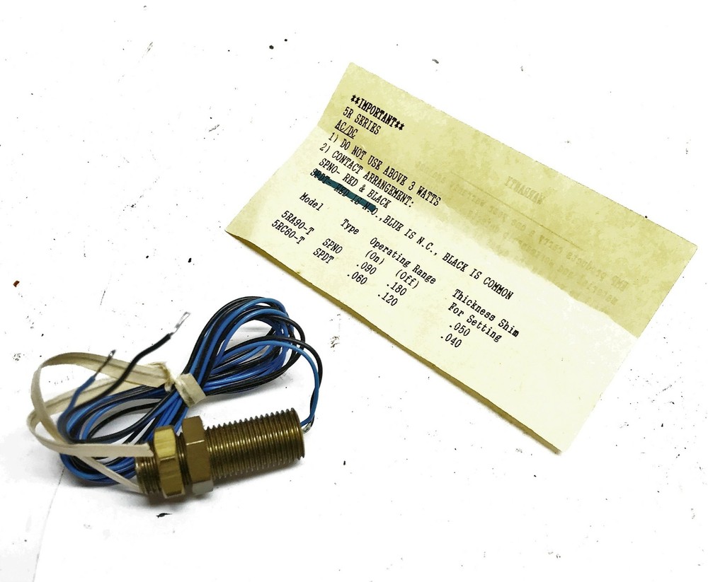 Electro Mechanical Products EMP Proximity Switch AAA6081 (5RC60T-C) NOS