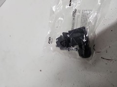 Hydac 4775-B-9000-000 Pressure Transmitter Transducer 12-30VDC 9000PSI *NOS*