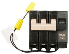 NIB – Eaton – CH330ST – Circuit Breaker 30 Amp 240 Volt 3 Pole Plug-In Ch Series