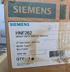 NEW OLD STOCK SIEMENS HNF262 60A 1PH 600V NON FUSED HEAVY DUTY SWITCH