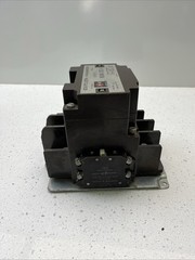 C10FN3 Cutler-Hammer NEMA Size 4 Contactor 480V Coil