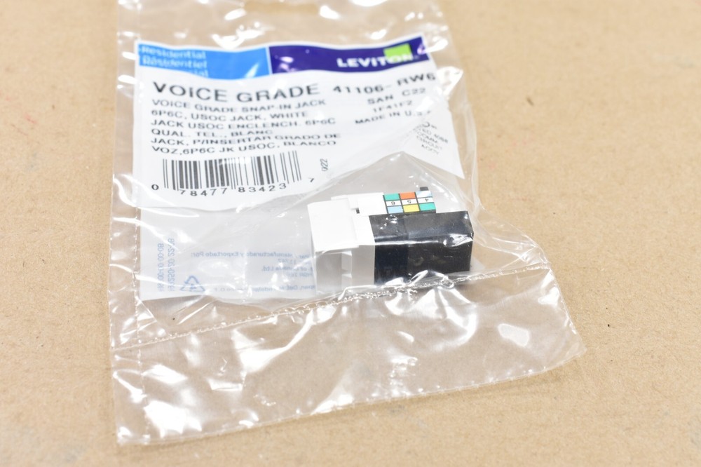 Box Of 50 Pieces Leviton 41106-RW6 Snap in Jacks Voice Grade White