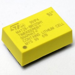 STMicroelectronics M4T28-BR12SH1 Timekeeper Snaphat Battery and Crystal 28-SOIC