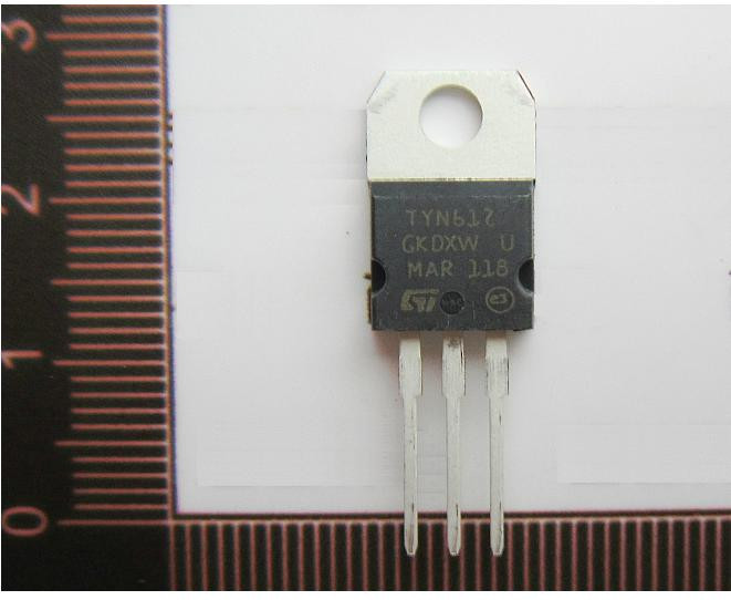 5pcs TYN612 12A 600V TO-220 SENSITIVE & STANDARD New Good Quality