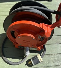 Appleton Reelite RL-103 25Ft 12Ga 20A Cord Retractable Power Reel Very Clean