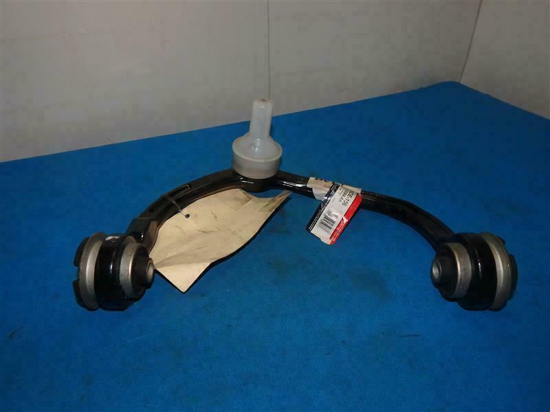Ford 6L1Z-3084-AA 6L1Z3084AA Control Arm Assy Front Suspension Fast Shipping