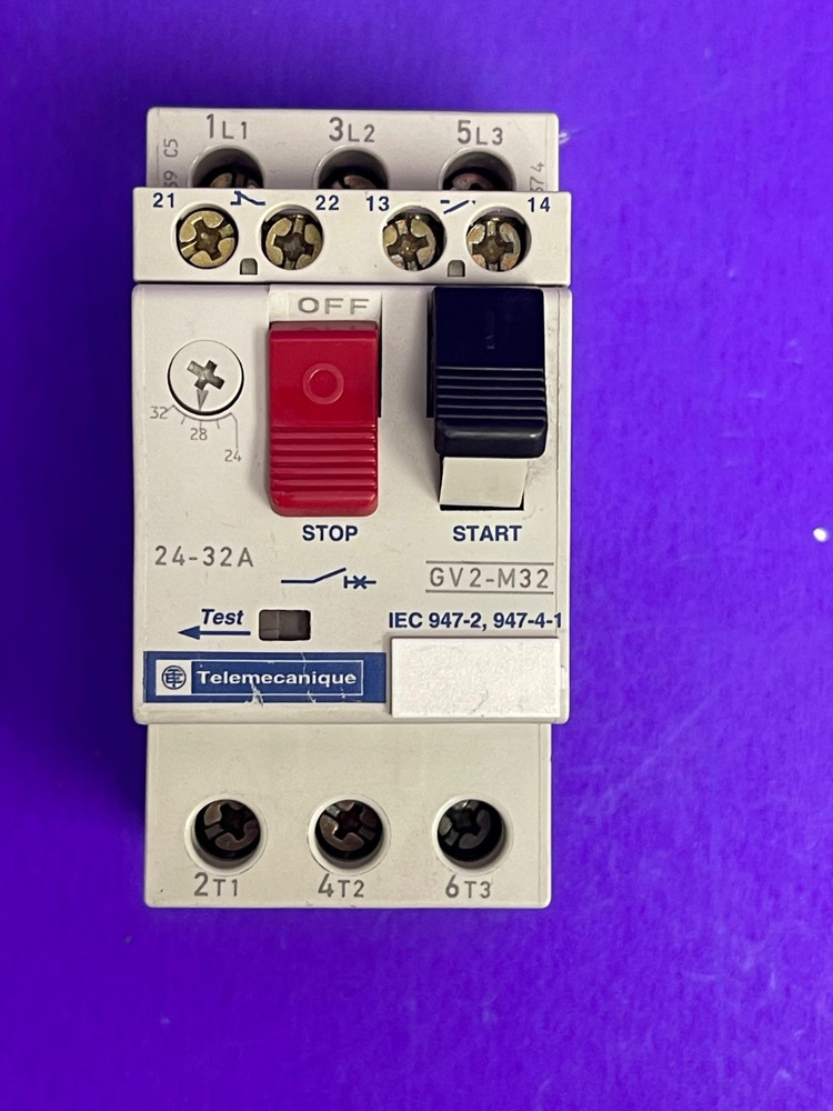 Telemecanique GV2-M32 Motor Circuit Breaker 24-32 A
