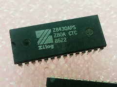 2pc Z8430APS ZILOG Z80A CTC 28 PIN DIP