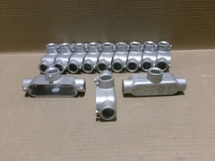 Appleton T50T-A Box of 12 1/2″ Type T Aluminum Unilet Conduit Body AK