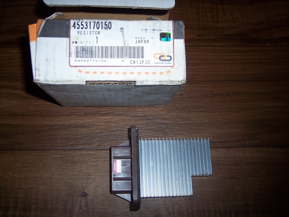 Hitachi BLOWER MOTOR RESISTOR 45531-70150 4553170150 NOS AS IS 499300-2051 E2