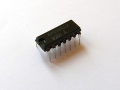 KR514ID2 / MSD101 ex-USSR 7-segment LED/FVD Display Controller QTY=12