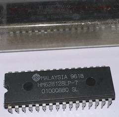Hitachi HM628128LP-7 Integrated Circuit New From Static Tube