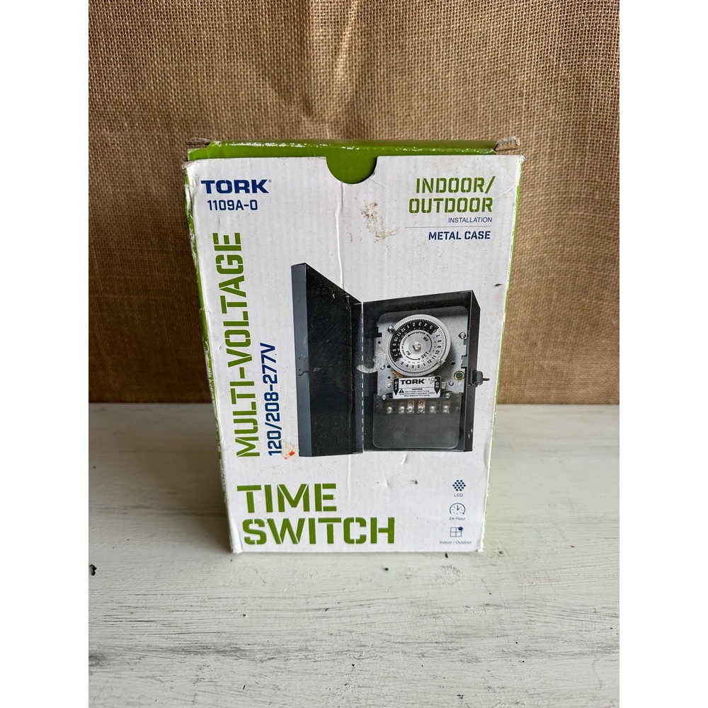 Tork 1109A-D Multi-Voltage 24-HR Mechanical Time Switch 120/208-277V Metal Case
