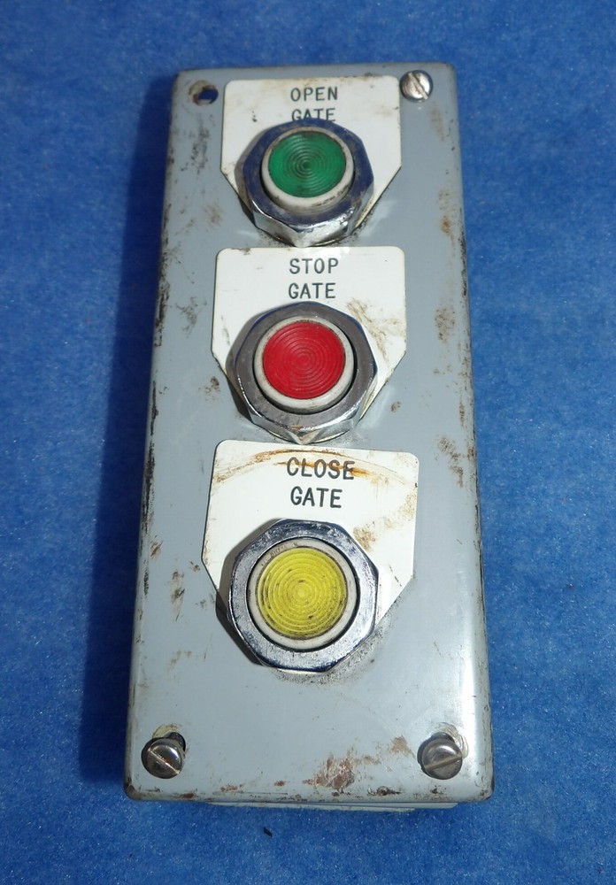 Hoffman E-3PB 9001 KA-1 SERIES J Pushbutton Switch + 1 Year Warranty