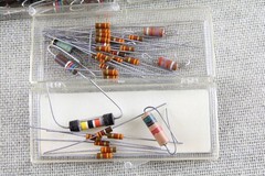 LOT ELECTRONIC COMPONENTS MIXED RESISTORS MAYBE SOME CAPACITORS NOS