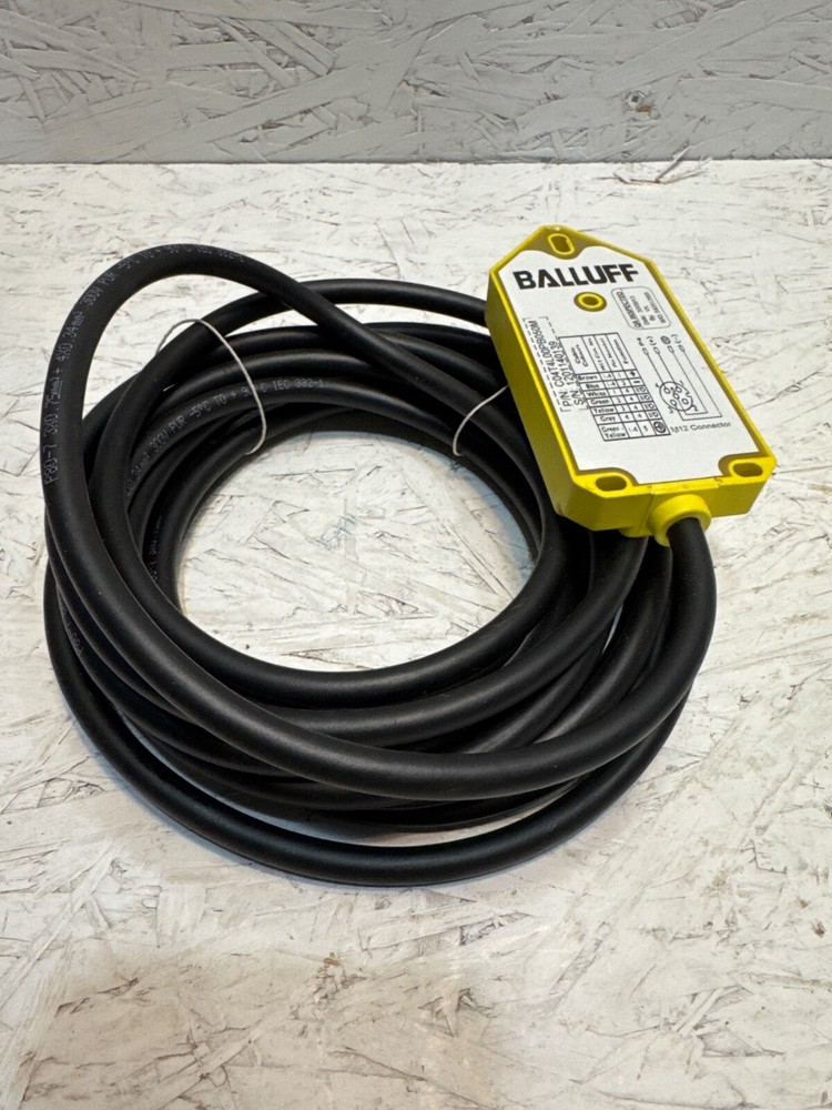 BALLUFF C04 T4L-00-PB-050M / C04T4L00PB050M Juction Box Assembly