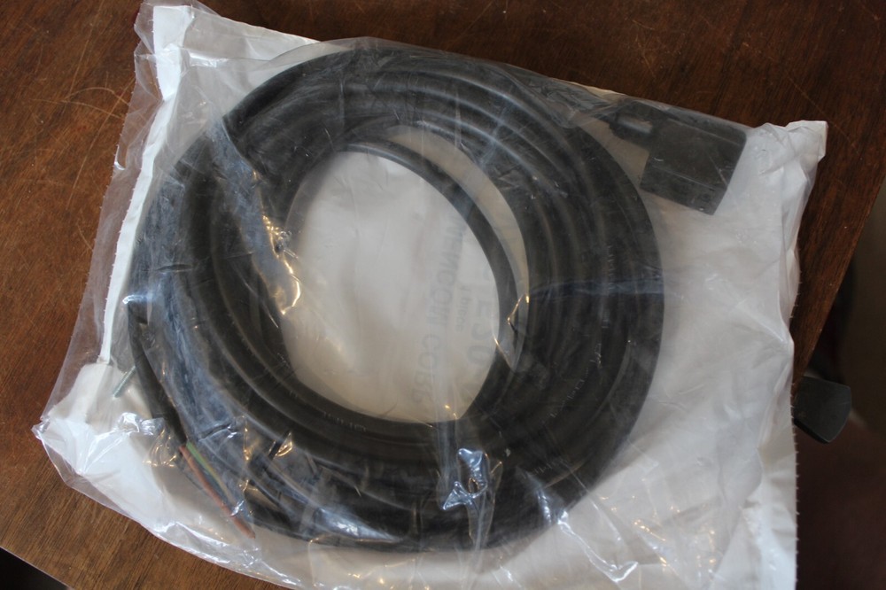 VAG-520-00 Mencom Corp. Cable Solenoid Valve Connectors