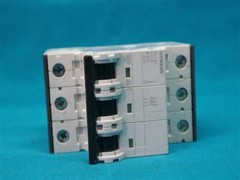 Siemens 5SY43 MCB B20 5SY4320-6 Circuit Breaker New Open Box