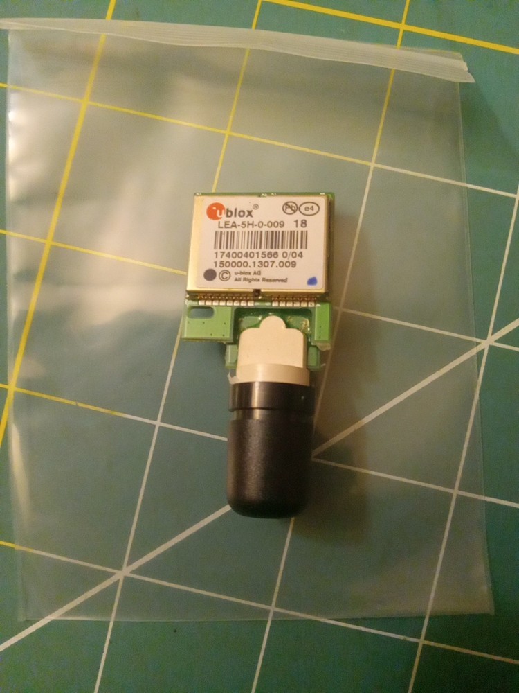 U-blox LEA-5H-0-009 GPS and GALILEO receiver module.