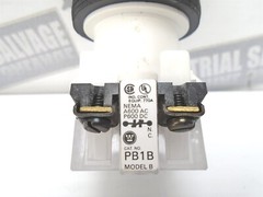 Westinghouse – PB2JEH1AB1B – 3 Position Maintained Selector Switch -(NEW in BOX)