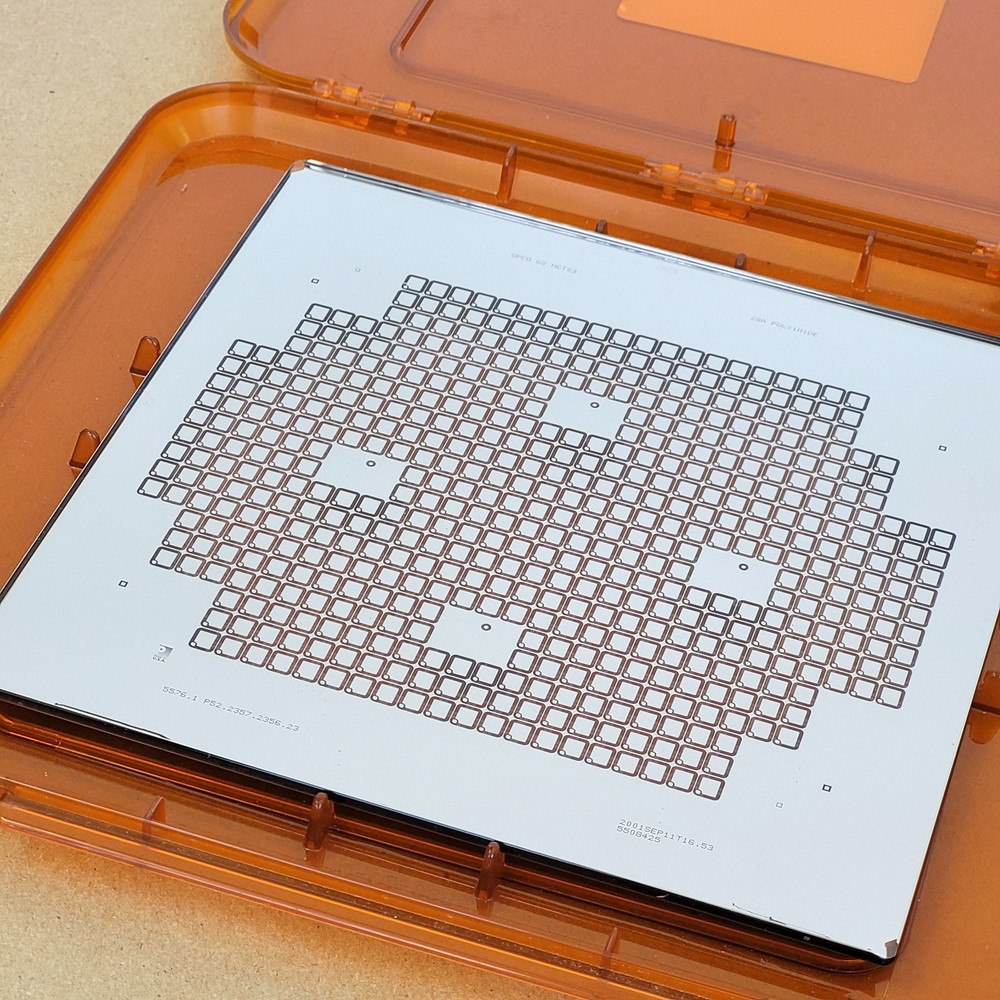 PHOTOMASK 7″ X 7″ X .125″ EMPAK B80-70-15 PHOTOTRONICS SPCO G2 MCT03