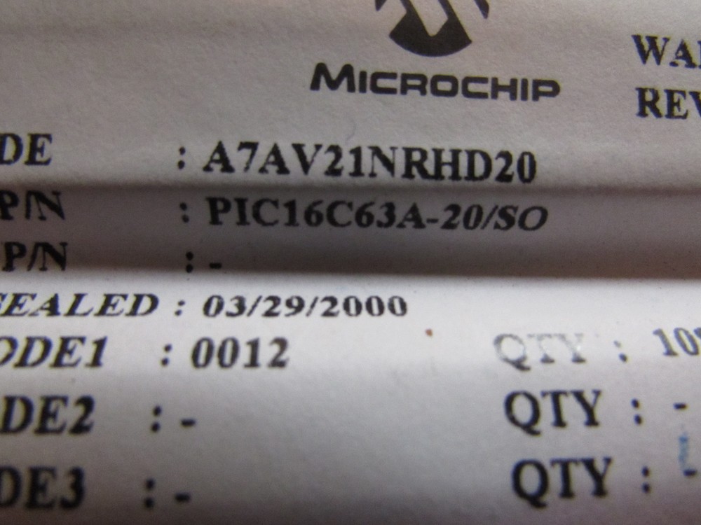 PIC16C63A-20/SO Microchip Technology (2pcs) FACTORY NEW OVER 5K IN U.S.A. STOCK