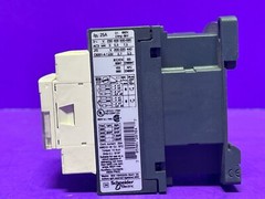 Telemecanique LC1D12G7 25 A 120v 50/60Hz Contactor