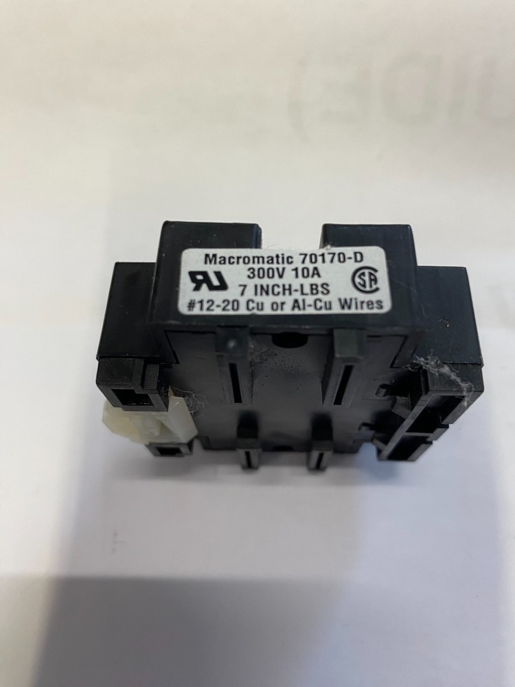 70170-D Macromatic 11 Pin Relay Socket 10 Amp 300 vac NEW