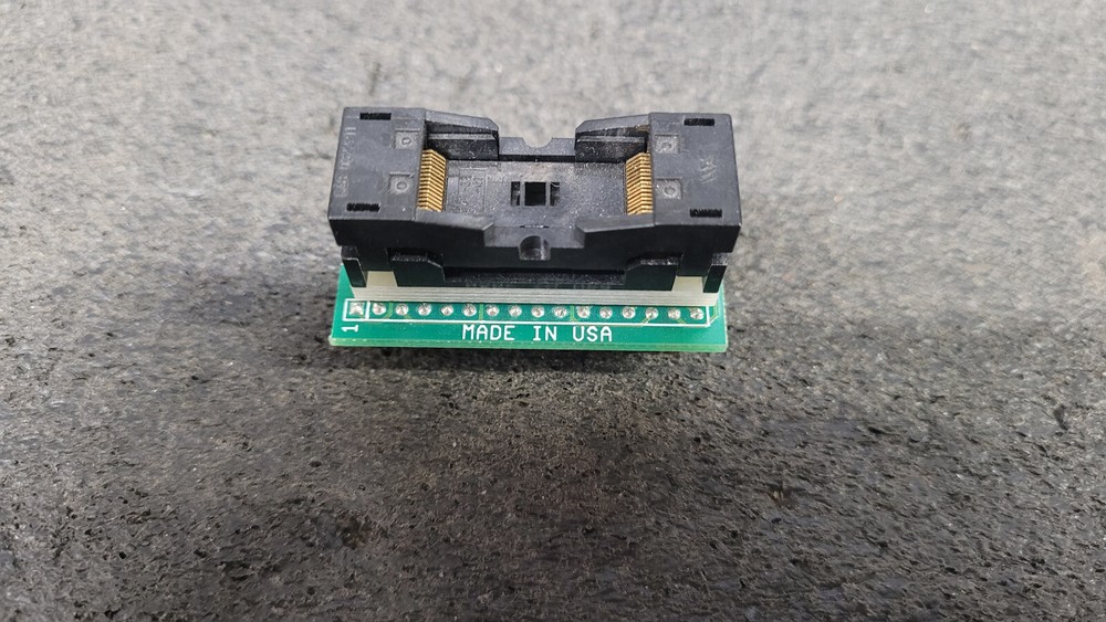 1pcs PA32TS20-OT 32pin TSOP Socket / 32pin DIP 0.6″ Plug Logical Systems