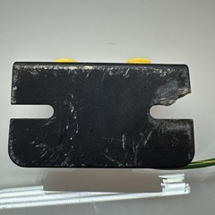 DESCO – 9740-DESCO 9740 Bench Mount Dual Wrist Strap Ground with 4mm Studs