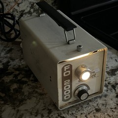 Cadmet FO-2000, part number# 30000, 150 Watt, Fiber Optic Light Source