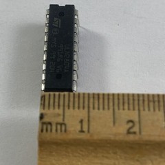 ST ULN2804A 18 PIN DIP 8 Darlington Arrays IC PCB Electronics See Pics OB #1096