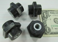 Lot 4 Erico 600V Electrical Insulators 1″ Standoff 5/16-18 Female Thread 559610