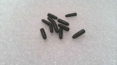 VC-0903-8 INSULATOR CAP, BLACK ANTENNA CAP, 1/2 IN LONG (LOT OF 2500)
